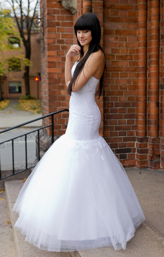 Lace Mermaid Wedding Dress with Corset and Tulle Skirt Elegant Sweetheart Floor Length White Backless Wedding Gowns