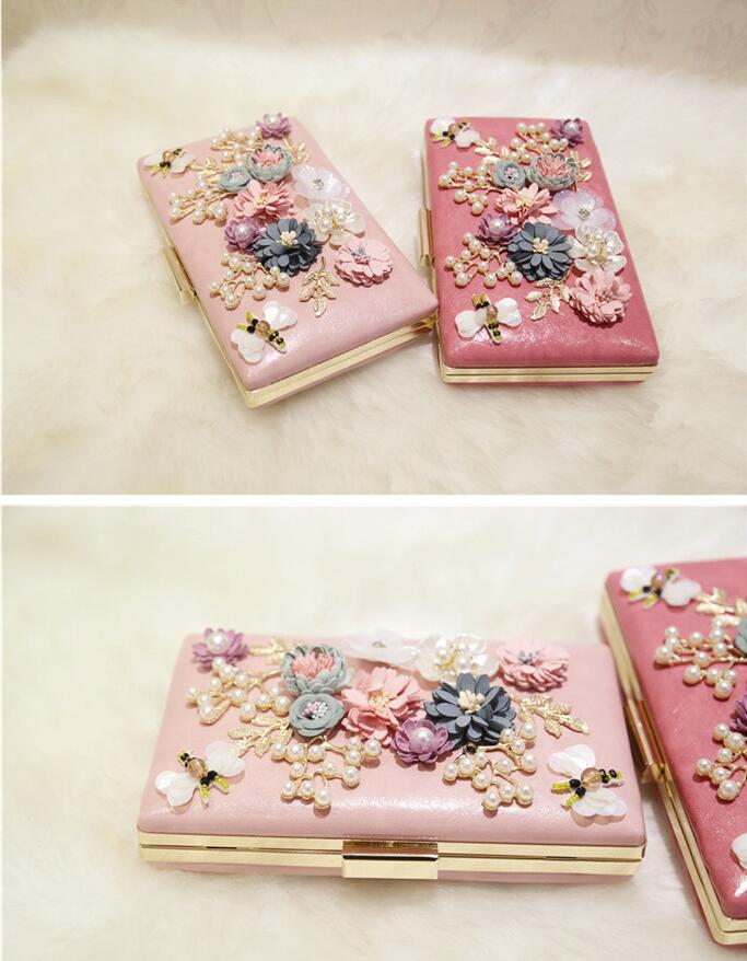 Fashion Pearls Bridal Hand Bags With Flowers Dragonfly Clutches For Wedding Jewelry Prom Evening Party Bag 20CM*15CM