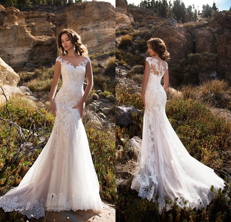Stunning Sheer Neck Appliqued Lace Wedding Dresses 2017 Mermaid Court Train Boho Bridal Gowns Vestidos De Noiva, Ivory
Stunning Sheer Neck Appliqued Lace Wedding Dresses 2017 Mermaid Court Train Boho Bridal Gowns Vestidos De Noiva, Ivory