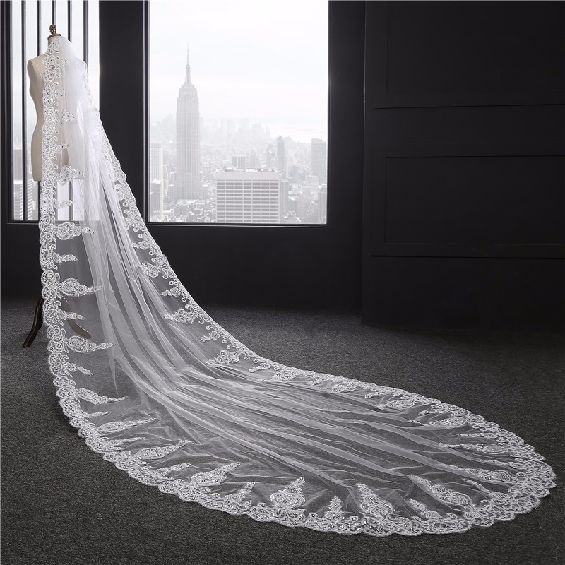 Promotion 3.5m Luxurious Crystal Wedding Veil 3.5 Meters Long Top Quality Cathedral Veil Beige / White Color Crystal Wedding Accessories