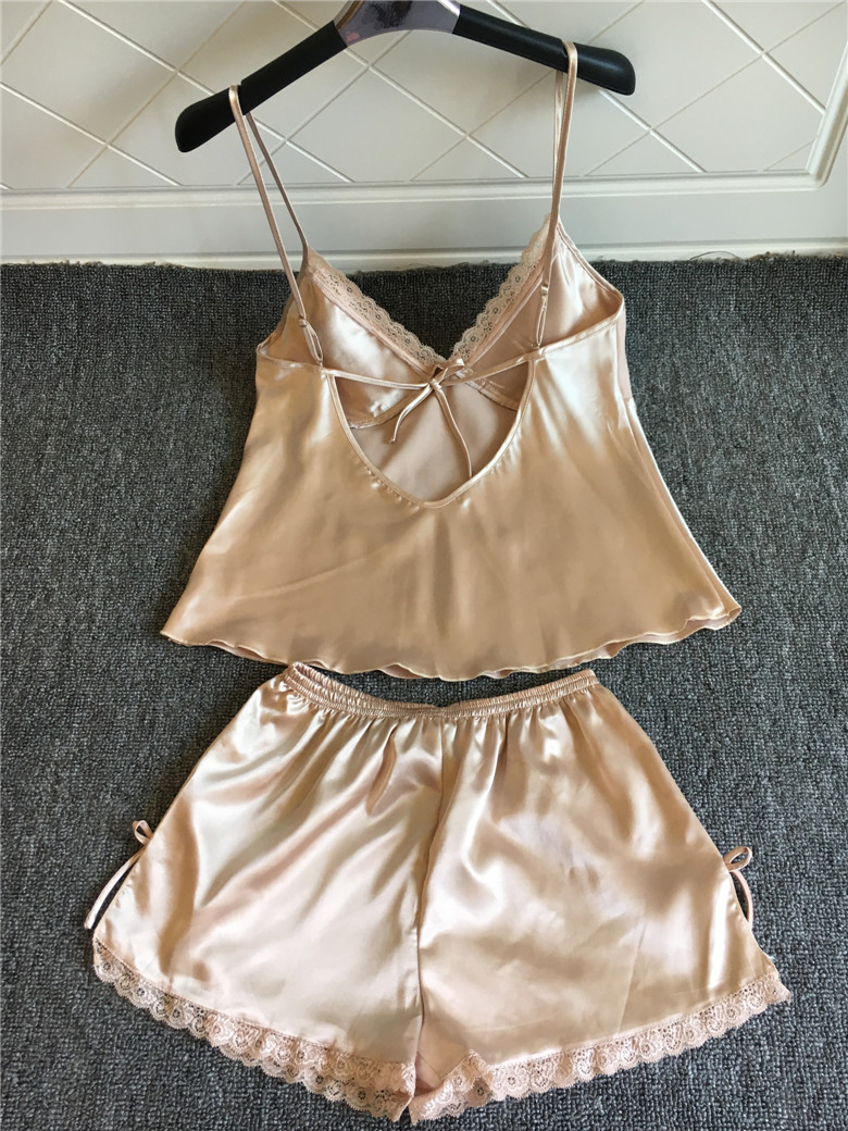 whole 2018 sexy pijamas set Women Sleepwear Deep Vneck Home clothes for women pajamas sets Shorts homewear pijama nightie Kigurum3583699