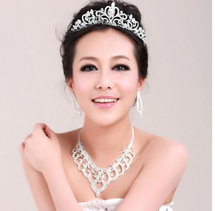 High Quality Shining Beaded Crystals Bridal tiaras crown Wedding Crown necklace set Bridal Crown Headband Hair Accessories Party Tiara HT143