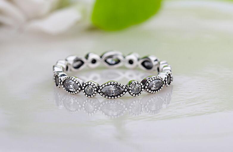 2017 New Hot Fashion Vintage Jewelry 925 Sterling Silver Cute White Topaz CZ Diamond Gemstones Wedding Women Eye Band Ring Gift Size 5-9