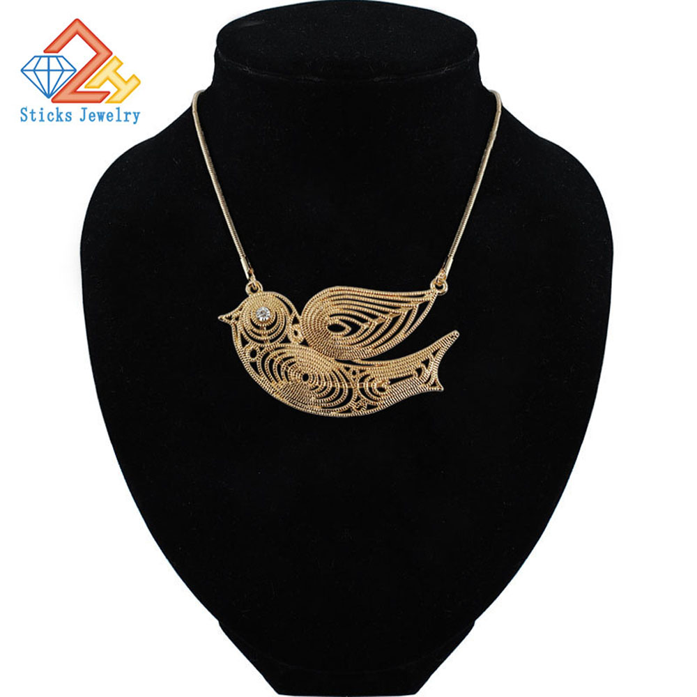 Gold Necklace Environmentally Friendly Material Ladies Animal bird Necklace Free Shipping
Gold Necklace Environmentally Friendly Material Ladies Animal bird Necklace Free Shipping