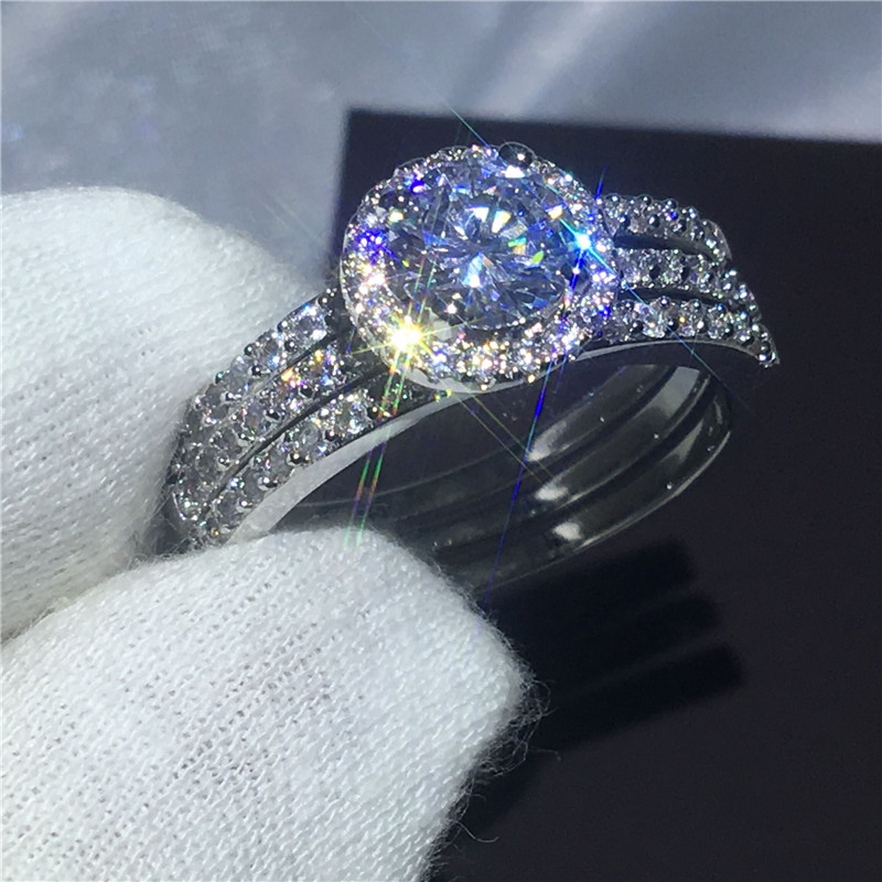 Sparkling Fashion rings 5A zircon stone 3-in-1 Engagement wedding band ring for women men White Gold Filled Female Bijoux
Sparkling Fashion rings 5A zircon stone 3-in-1 Engagement wedding band ring for women men White Gold Filled Female Bijoux