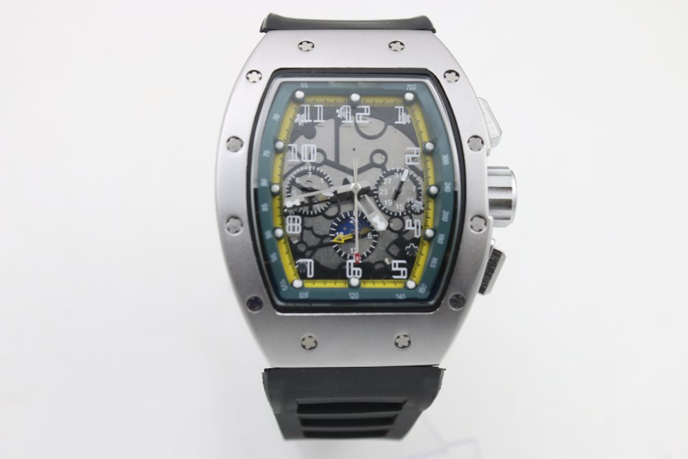 High quality Man 011 watch black rubber silver case 6-pin automatic mechanical multi-function pin buckle green inner ring
High quality Man 011 watch black rubber silver case 6-pin automatic mechanical multi-function pin buckle green inner ring