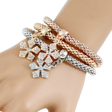 Elastic Popcorn Bracelets Snow Flake Pendant Gold/Silver /Rose Jewelry Gifts Women Girls Stretch Chain
Elastic Popcorn Bracelets Snow Flake Pendant Gold/Silver /Rose Jewelry Gifts Women Girls Stretch Chain