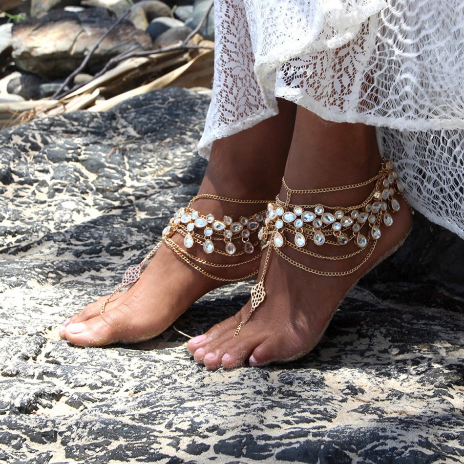 2018 Summer Beach Bridal Foot Jewelry Rhinestone Barefoot Water Drop Wedding Sandals Silver Gold Footless Bridal Accessories Anklets
2018 Summer Beach Bridal Foot Jewelry Rhinestone Barefoot Water Drop Wedding Sandals Silver Gold Footless Bridal Accessories Anklets