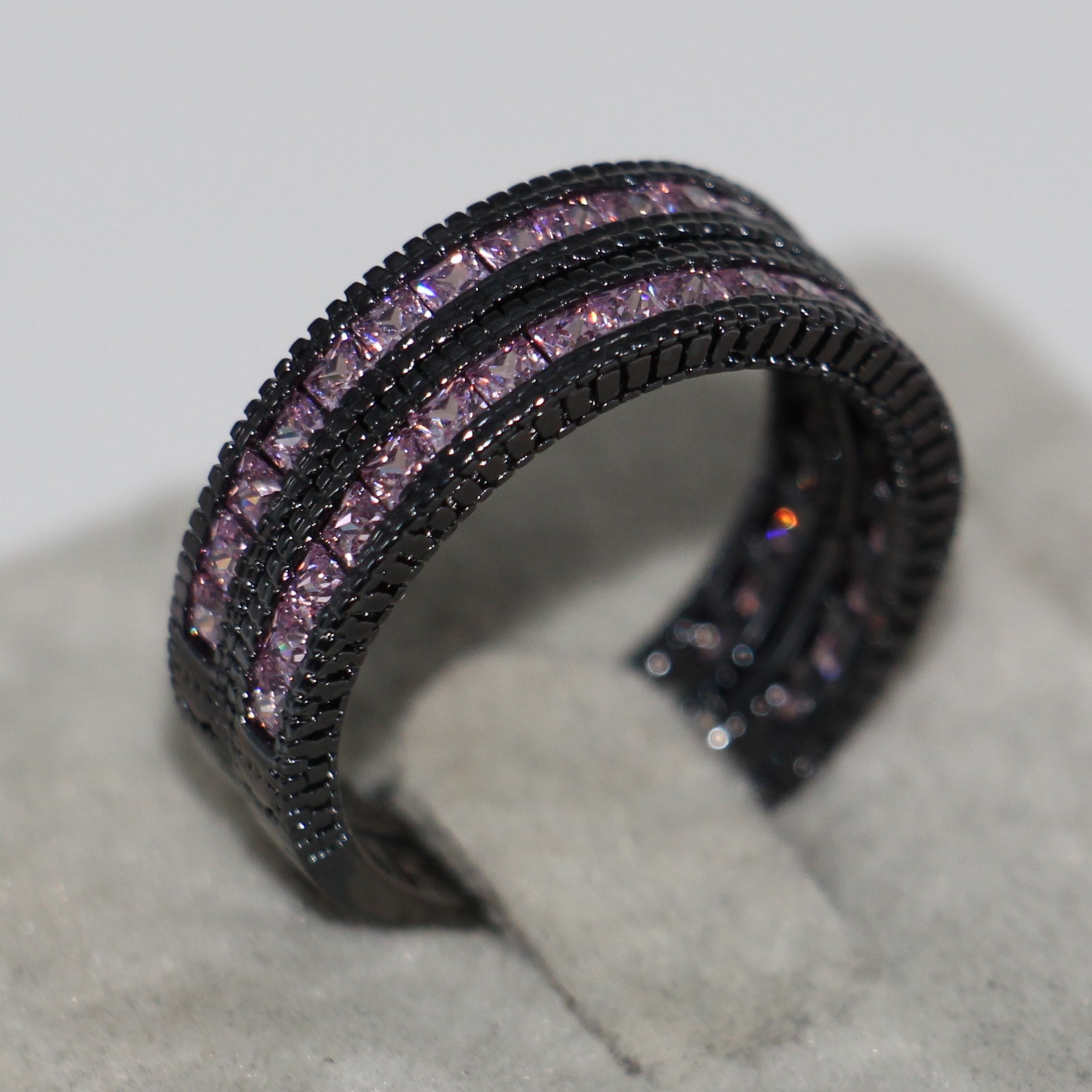 Wholesale Handmade Vintage Jewelry 14kt Black Gold Filled Princess Cut Pink Sapphire Prong Gemstones CZ 3 IN 1 Women Wedding Band Ring set