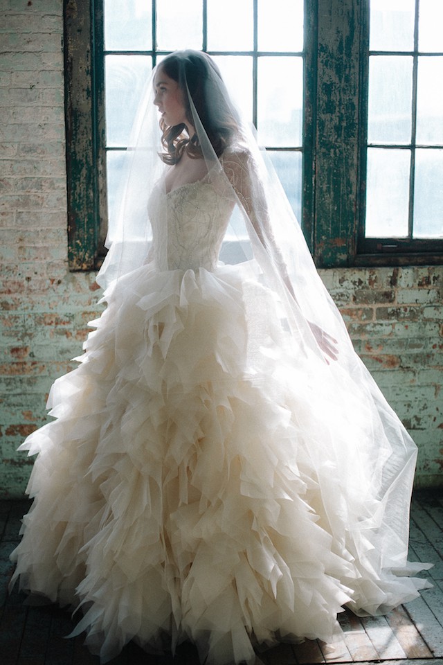 Sareh Nouri Bridal Gowns Illusion 3/4 Sleeved Keyhole Back Organza Ruffles Tiered Ball Gowns Lace Beaded Pearls Vintage Wedding Dresses