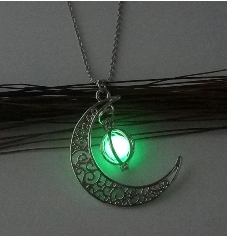 Glow Dark Stone Moon Pumpkin Cage Pendant Necklaces Halloween Hot Trends Luminous Beads Squash Necklace Christmas Jewelry for Men Women