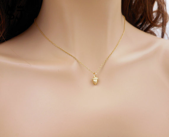 Wholesale-1PCS- N130 Tiny Acorn Necklace Cute Pinecone Necklace Minimal Pine Cone Necklace Small Cartoon Squirrel Nut Necklaces for Women