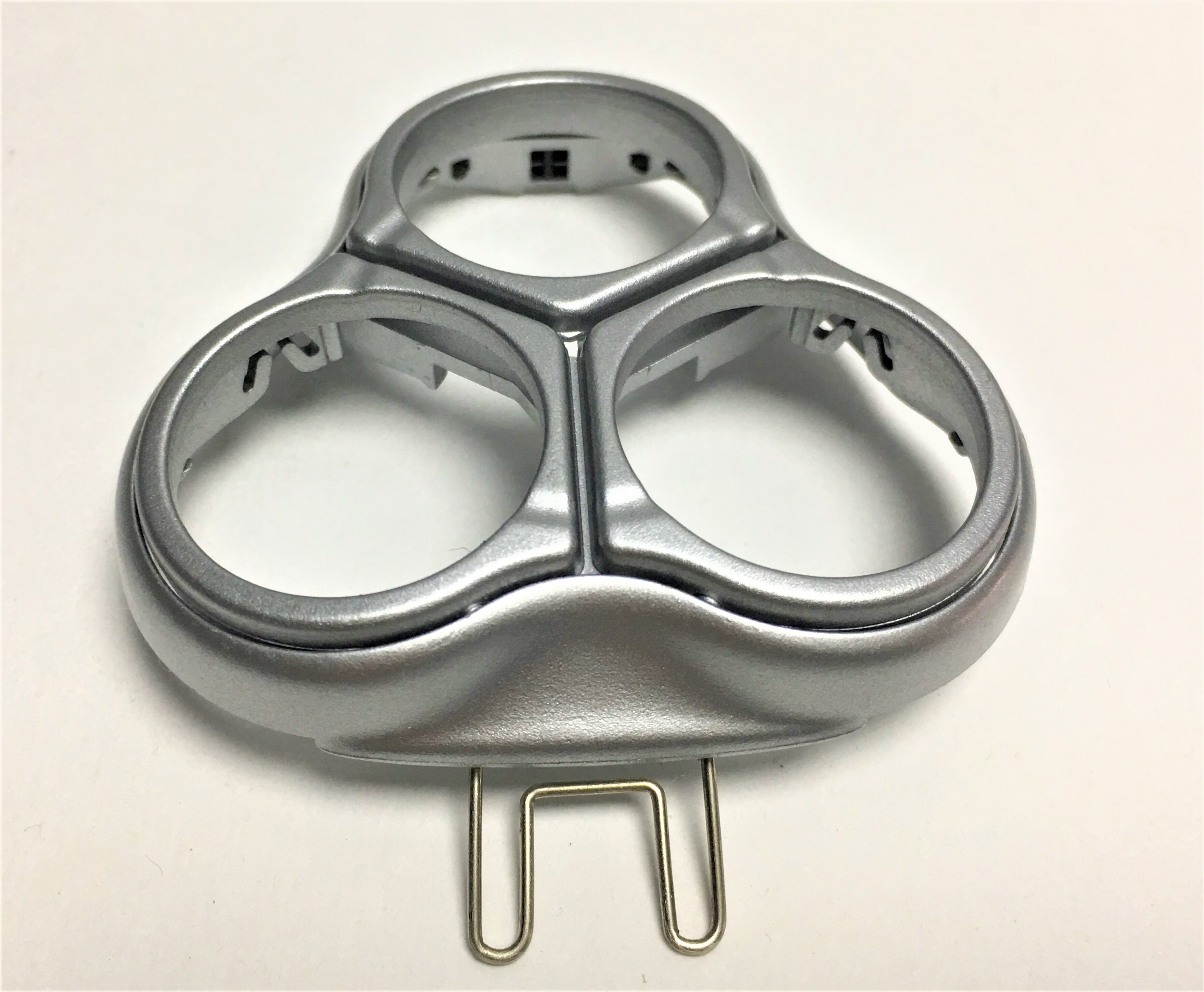 New Shaver Head Holder Replacement For Philips Norelco HQ7850 HQ7870 HQ6825 HQ6827 HQ6830 HQ6832 Razor Frame Cover
New Shaver Head Holder Replacement For Philips Norelco HQ7850 HQ7870 HQ6825 HQ6827 HQ6830 HQ6832 Razor Frame Cover