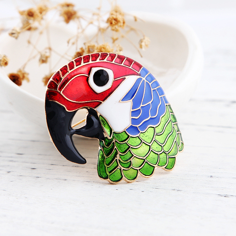 Different Beautiful Colorful Parrot Brooches Bird Brooches Gold Color Enamel Decoration Accessories Shirt Corsage Souvenir Holiday Gift
Different Beautiful Colorful Parrot Brooches Bird Brooches Gold Color Enamel Decoration Accessories Shirt Corsage Souvenir Holiday Gift