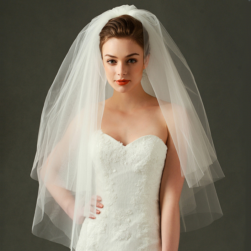 2017 Ivory Bridal veils Soft Tulle with Comb Wedding Veils Short Fancy Wedding Accessories Cheap
2017 Ivory Bridal veils Soft Tulle with Comb Wedding Veils Short Fancy Wedding Accessories Cheap