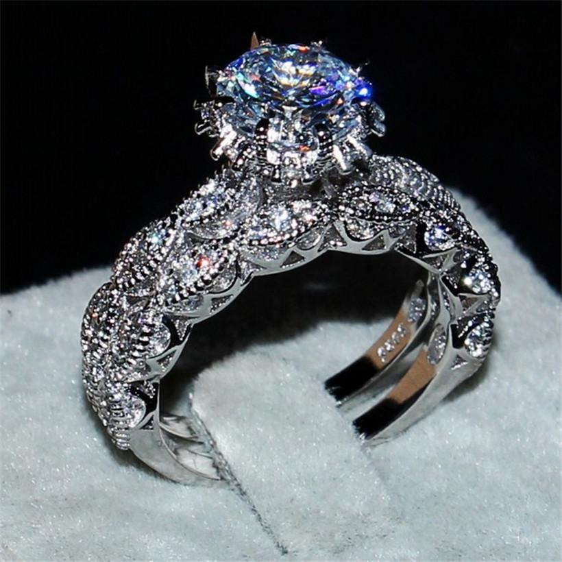 Fashion S925 Silver flower ring Luxury 3CT White Simulated Diamond Gemstone Jewelry Engagement Wedding Couple Band Rings Set size 5-11
Fashion S925 Silver flower ring Luxury 3CT White Simulated Diamond Gemstone Jewelry Engagement Wedding Couple Band Rings Set size 5-11