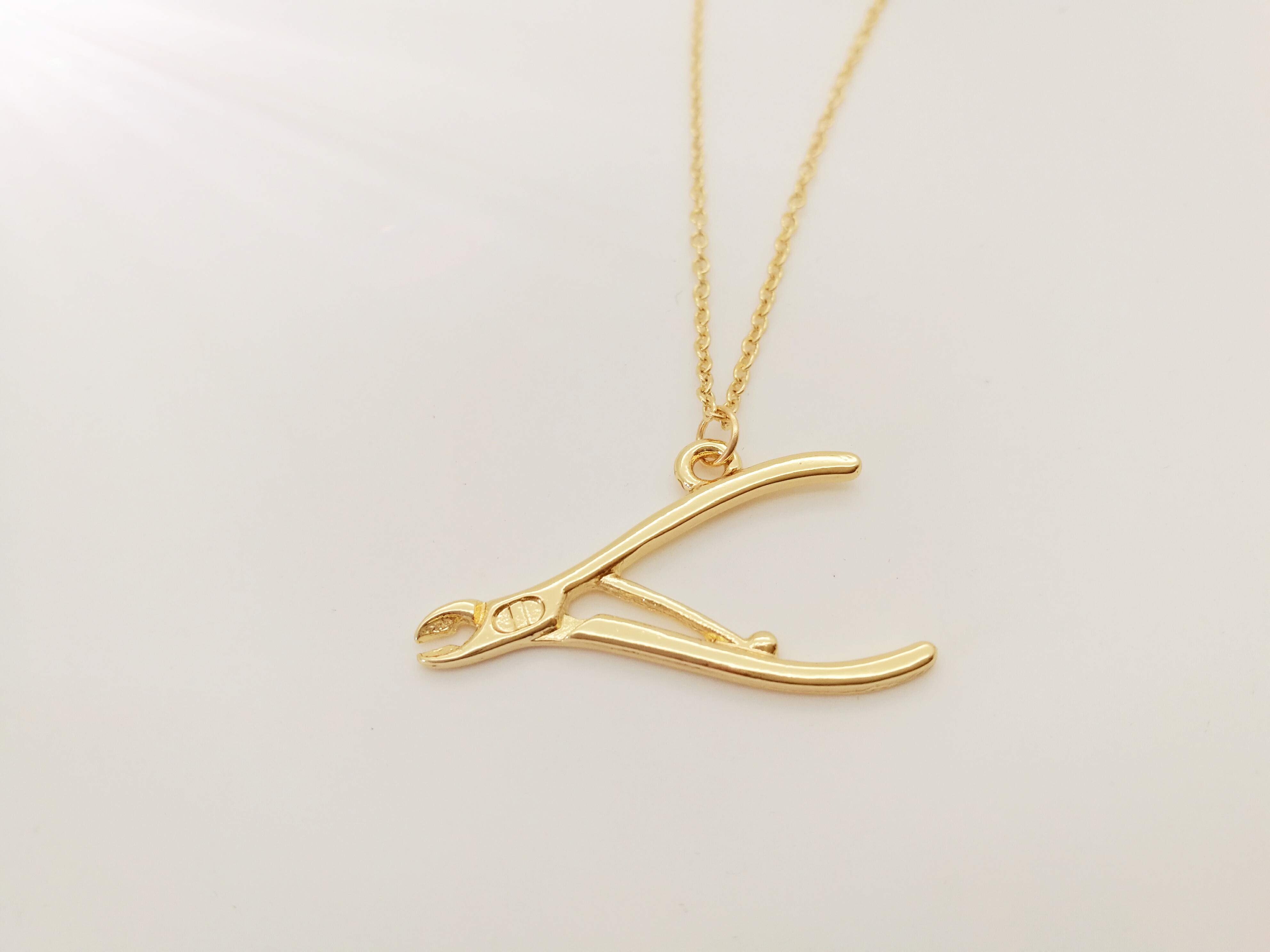 30PCS- N142 Pliers Necklace Mechanic Tool Wrench Necklaces Repair Instrument Motorcycle Motor Biker Spanner Pendant Necklaces