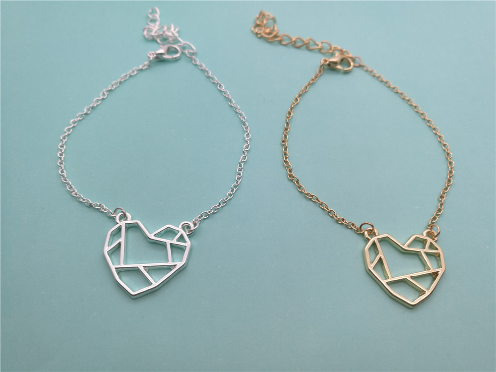 30PCS- B056 Wire Wrapped Heart Bracelet Open Heart with Map Bracelet Love Peace Symbol Sign Bracelets for Couples
