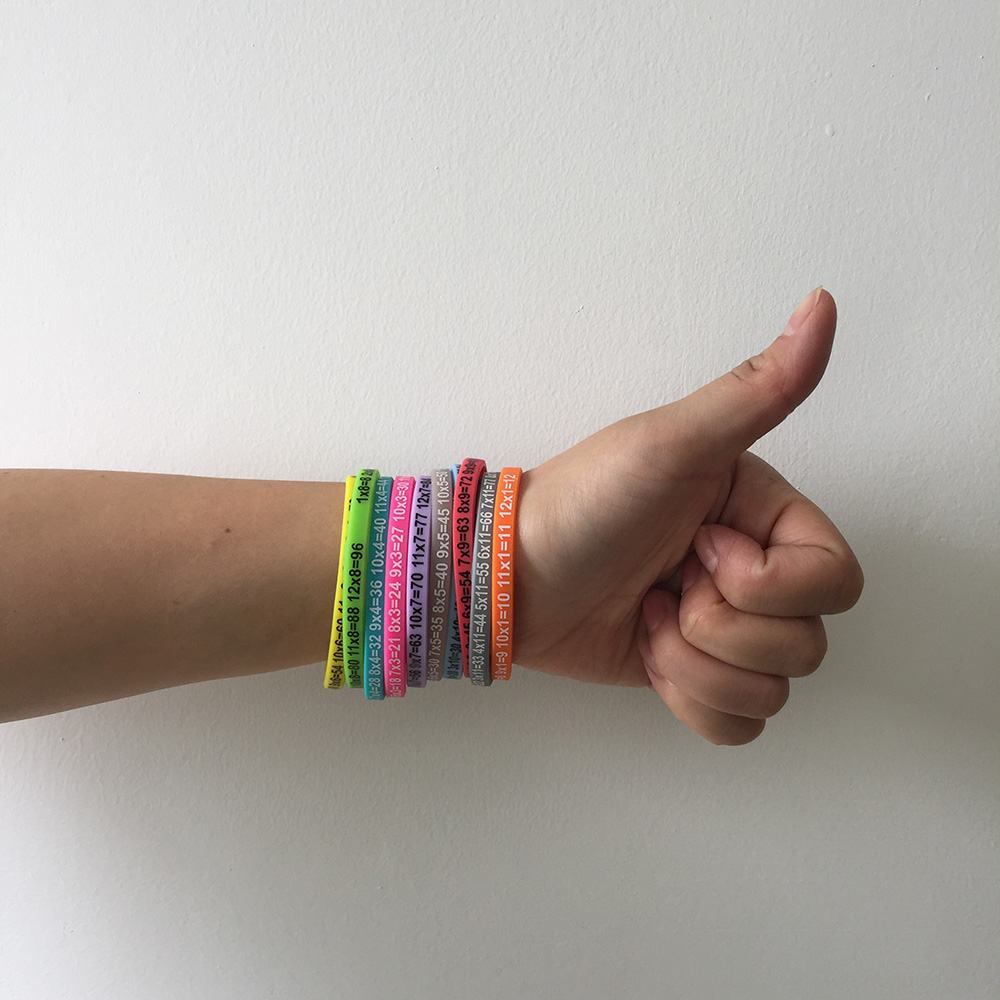 12PCS/Lot Multiplication Tables Skinny Silicone Bracelet What Better Way To Carry The Message Than With A Daily Reminder