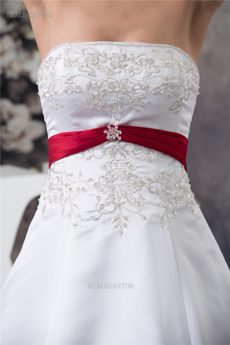 newest elegant strapless satin wedding dresses aline embroidery beaded plus size wedding party bridal gowns bm44