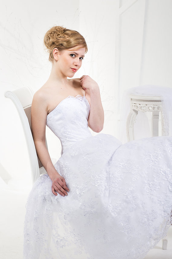 Vintage Tea Length Wedding Dress with Full Lace Skirt Satin Belt Sweetheart Real Picture Lace-up Back White Wedding Gowns