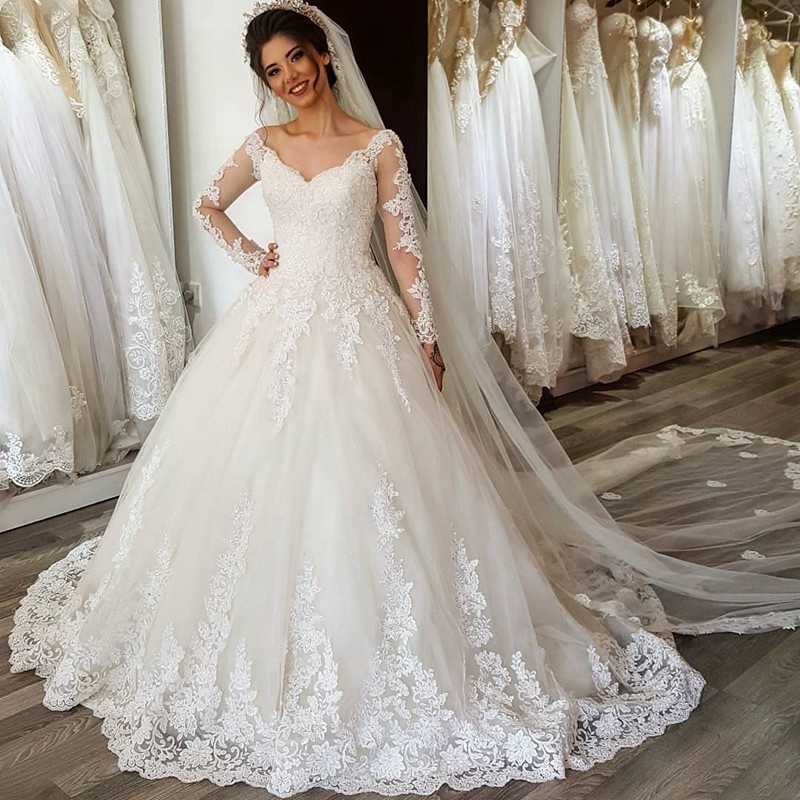 Vestido De Novia Lace Ball Gown Wedding Dress V Neck Illusion Long Sleeves Appliqued Puffy Ball Gown A Line Bridal Gowns, White
Vestido De Novia Lace Ball Gown Wedding Dress V Neck Illusion Long Sleeves Appliqued Puffy Ball Gown A Line Bridal Gowns, White