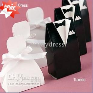 Stock 2021 Fashion White&Black Flower Bride Groom Tuxedo Wedding Candy Favor Boxes Box Gifts 100/lot
Stock 2021 Fashion White&Black Flower Bride Groom Tuxedo Wedding Candy Favor Boxes Box Gifts 100/lot