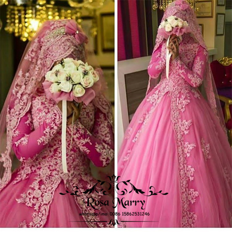 Pink Islamic Hijab Ball Gown Wedding Dresses 2020 High Neck Long Sleeves Vintage Lace Overskirt Plus Size Kaftan Abayas African Bridal Gowns