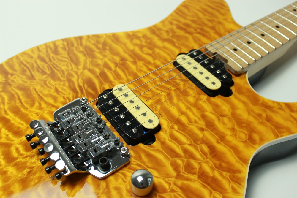 Rare Edward Van Halen Wolf Axis Yellow Quilted Maple Top Electric Guitar Maple Neck Floyd Rose Tremolo Tailpiece
Rare Edward Van Halen Wolf Axis Yellow Quilted Maple Top Electric Guitar Maple Neck Floyd Rose Tremolo Tailpiece