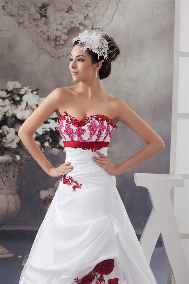 2017 Sexy Appliques Beading A-Line Wedding Dresses With Flowers Sequined Taffeta Plus Size Wedding Party Bridal Gowns Vestido De Novia BW13