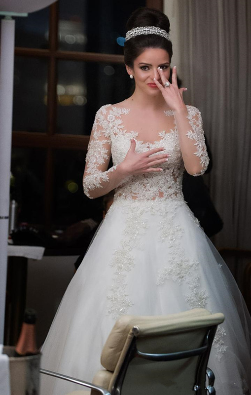 Christian Dresses Illusion Lace Dress Long Sleeve Sheer Neck Wedding Gowns Beaded Appliques Bridal Gown Vestidos De 0510