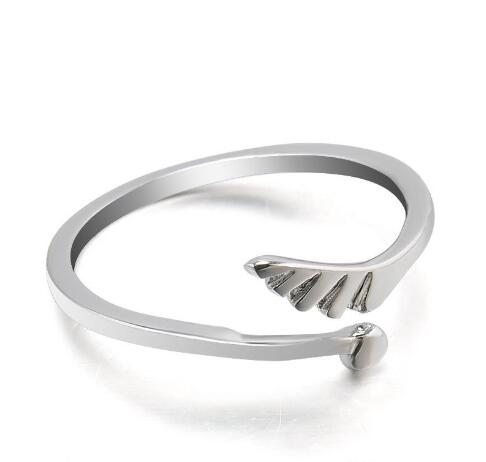 The new hot fashion cute animal dolphin ring opening minimalist temperament fox snake ring wings