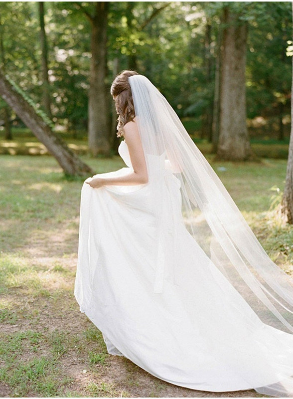 2017 New Wedding Veil Cut Edge Bridal Veil with Comb One Layer White/Ivory 3 M Long Cathedral Veils Velos De Novia Wedding Accessories Voile, Black
2017 New Wedding Veil Cut Edge Bridal Veil with Comb One Layer White/Ivory 3 M Long Cathedral Veils Velos De Novia Wedding Accessories Voile, Black