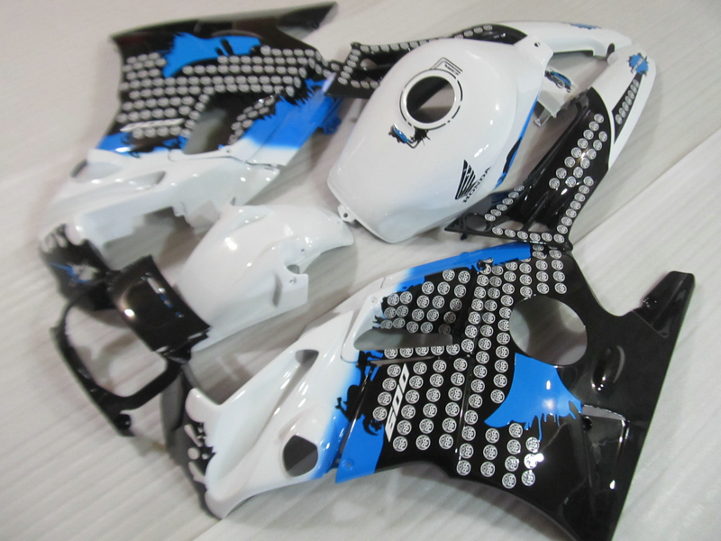 Top selling fairing kit for Honda CBR60O F2 91 92 93 94 white blue fairings set CBR600 F2 1991-1994 OY25, Same as picture
Top selling fairing kit for Honda CBR60O F2 91 92 93 94 white blue fairings set CBR600 F2 1991-1994 OY25, Same as picture