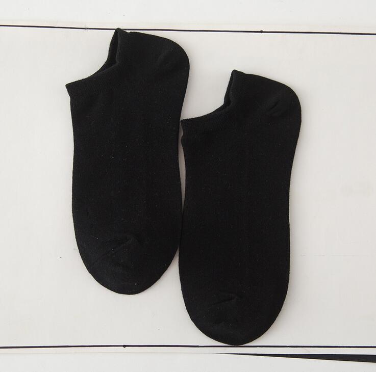 High quality Summer shallow mouth Men's Socks invisible cotton sports solid color bean sock NW037