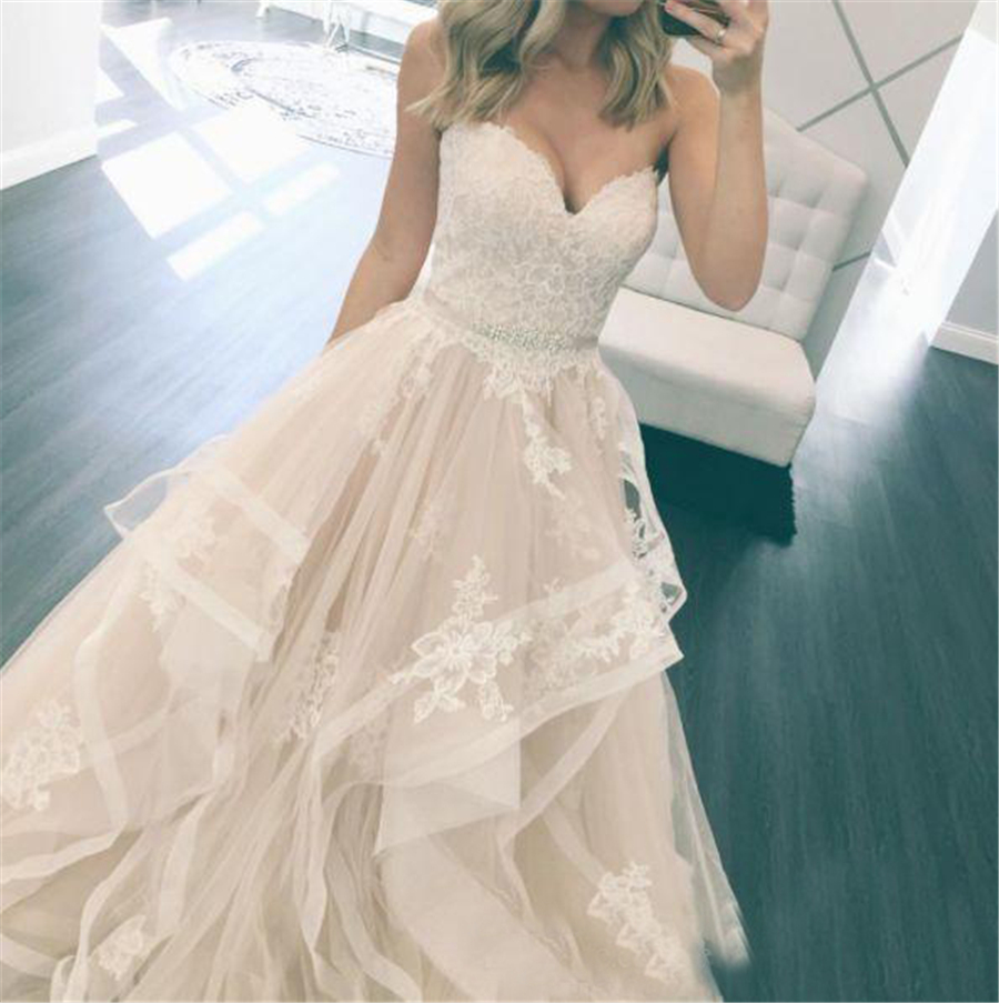 Lace Appliqued Tulle Tiered Skirts Bridal Gowns With Crystal Sash Vintage Gowns Simple Elegant Sweetheart A Line Beach Wedding Dresses, White
Lace Appliqued Tulle Tiered Skirts Bridal Gowns With Crystal Sash Vintage Gowns Simple Elegant Sweetheart A Line Beach Wedding Dresses, White