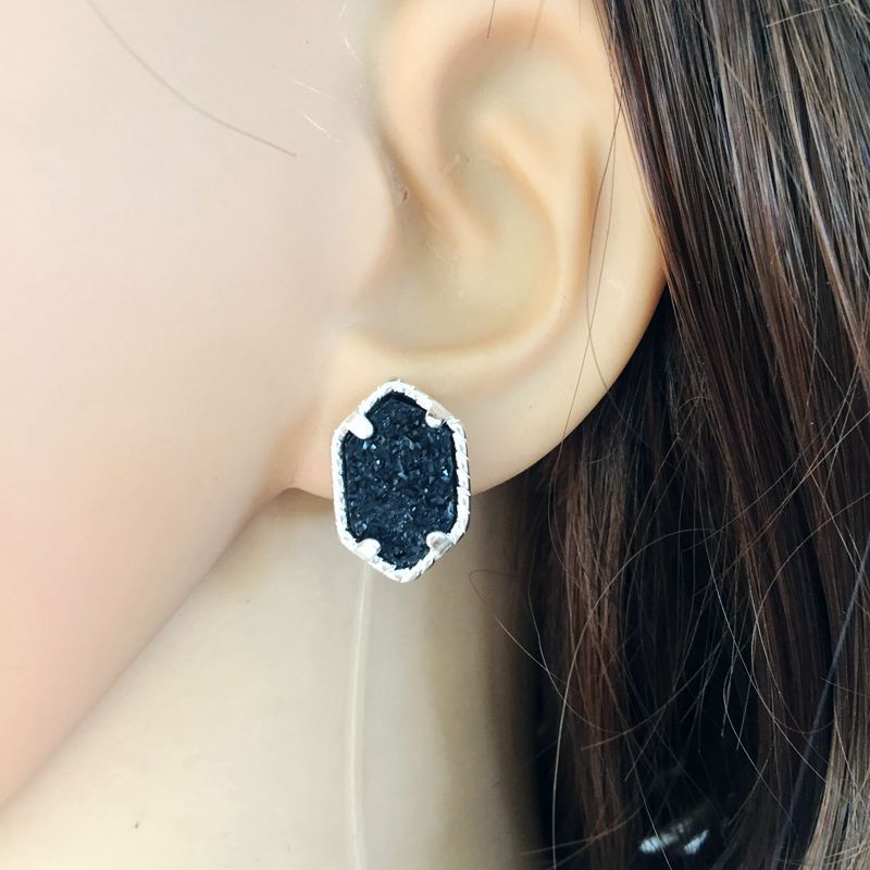 musiling Jewelry Carbon Stone Earrings Stud Geometric Earrings Silver Copper Charms Ear Accessories Jewelry For Women Gifts
musiling Jewelry Carbon Stone Earrings Stud Geometric Earrings Silver Copper Charms Ear Accessories Jewelry For Women Gifts