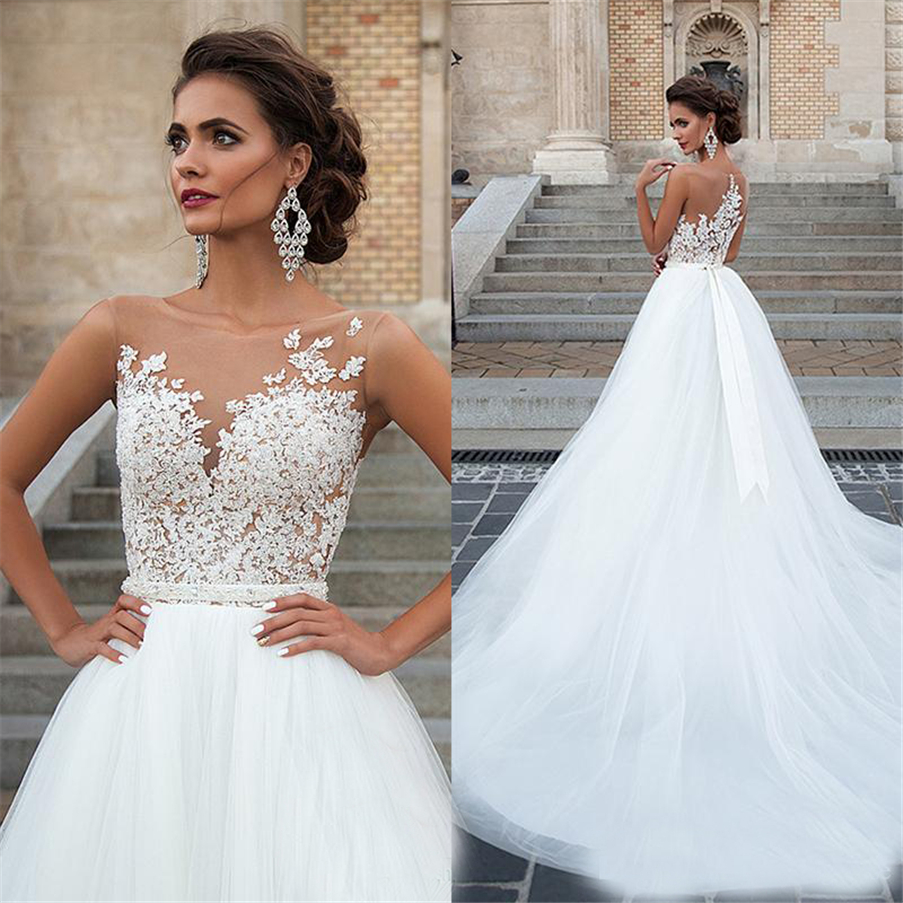 A Line Vintage Lace Appliqued Beaded Wedding Dress Newest Sexy Scoop Neck Sleeveless Bridal Gowns