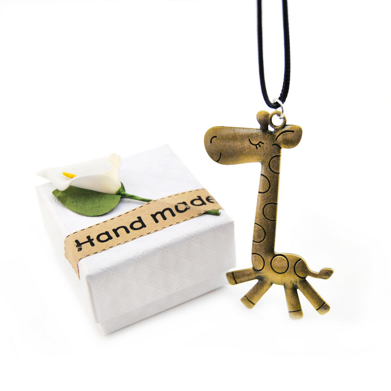 Original New Fashion Cute Animal giraffe Necklace Punk Alloy necklace Skull Keychain Men Jewelry Women necklaces Gift
Original New Fashion Cute Animal giraffe Necklace Punk Alloy necklace Skull Keychain Men Jewelry Women necklaces Gift