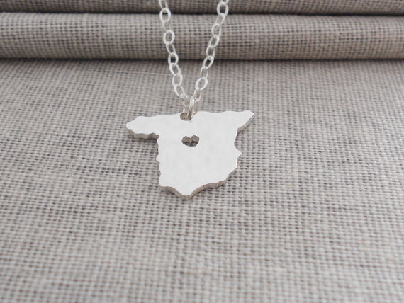 5PCS- European Country Map Spain Necklace Charm Espanha Spanish Pride I Heart Love Capital of Spain Madrid City Necklaces for Souvenir Gift