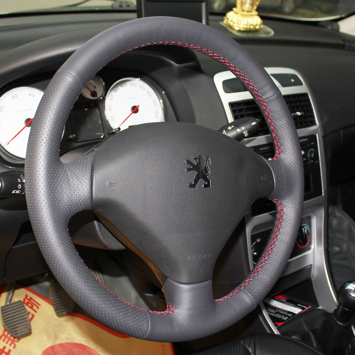Steering wheel covers Case for PEUGEOT 307 Wheel cover Genuine leather DIY Car styling Hand sewing leather car covers