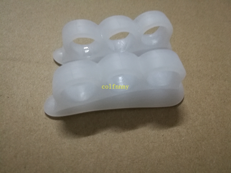 200pcs(=100Pairs) Free Shipping 3 holes Silicone Gel toe separator Toe Finger Separator feet care tools Bunion Guard Foot Hallux Valgus