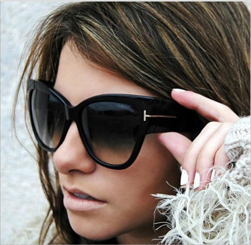 Super Cateyes Vintage Inspired Fashion Mod Chic High Pointed Cat-Eye Sunglasses Polycarbonate lens Against UVA Rays gls004
Super Cateyes Vintage Inspired Fashion Mod Chic High Pointed Cat-Eye Sunglasses Polycarbonate lens Against UVA Rays gls004