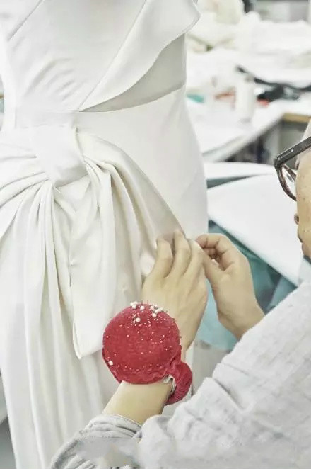 New champagne navy blue Mother Of The Bride Dresses Chiffon Pants Suit Wedding Plus Size Dress Beaded Ruffles Flowing Sheath Floor Length