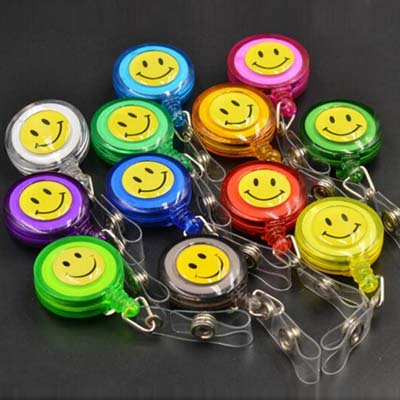New Fashion 20 Pieces Retractable Reel Lanyard Smiling Face Card Badge Holder School Office Supplies Metal Clip Easy to Use Stationery