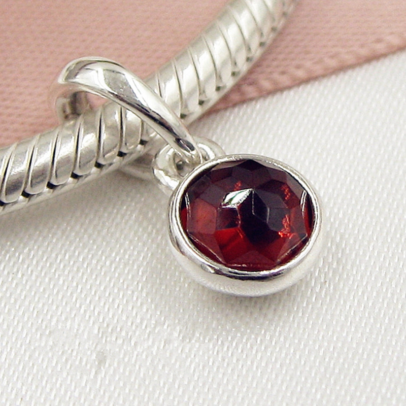 2017 Spring 925 Sterling Silver January Droplet Dangle Charm Beadwith Garnet Pendant Fits European Pandora Jewelry Bracelets, Black
2017 Spring 925 Sterling Silver January Droplet Dangle Charm Beadwith Garnet Pendant Fits European Pandora Jewelry Bracelets, Black