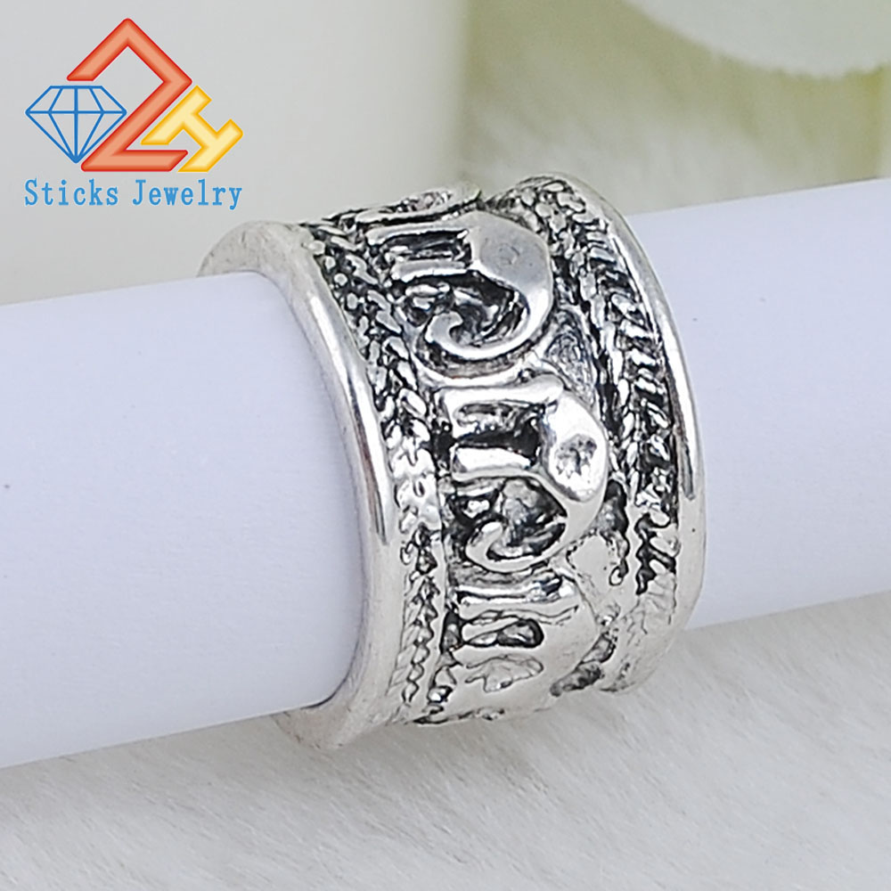 Vintage Silver Plated Rings For Women Fashion Jewelry Punk Lovely Ring Men Finger Accessories
Vintage Silver Plated Rings For Women Fashion Jewelry Punk Lovely Ring Men Finger Accessories