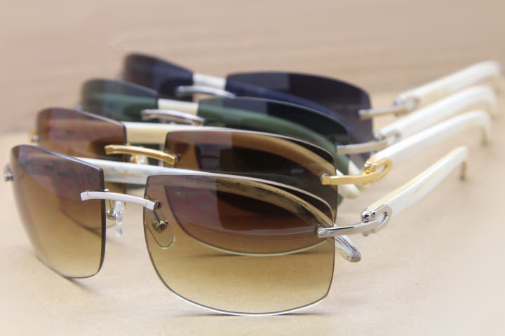 Brand Designer Rimless Sunglasses for Men White Buffalo Horn Glasses 4189705 Big Frame Exquisite Sun Glasses Women Sunglasses 62-18-140mm
Brand Designer Rimless Sunglasses for Men White Buffalo Horn Glasses 4189705 Big Frame Exquisite Sun Glasses Women Sunglasses 62-18-140mm