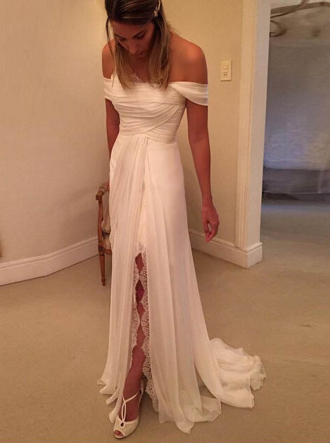 Simple Chiffon Beach Wedding Dress with Lace Slit Strapless Off The Shoulder Long Ruched Sweep Train Empire Plus Size Wedding Gowns Cheap