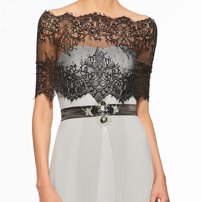 Silver Grey Mother Of The Groom Dresses With Capes Sweep Train Sash Beading Applique Lace Shawl Long Dress Mother Of The Bride Gowns